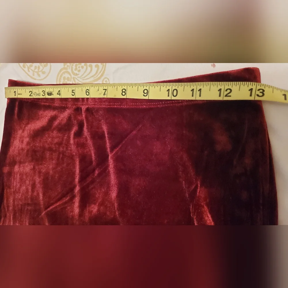 Bozzolo Burgundy Velvet Pencil Skirt with Sheer Hem Detail Size:S